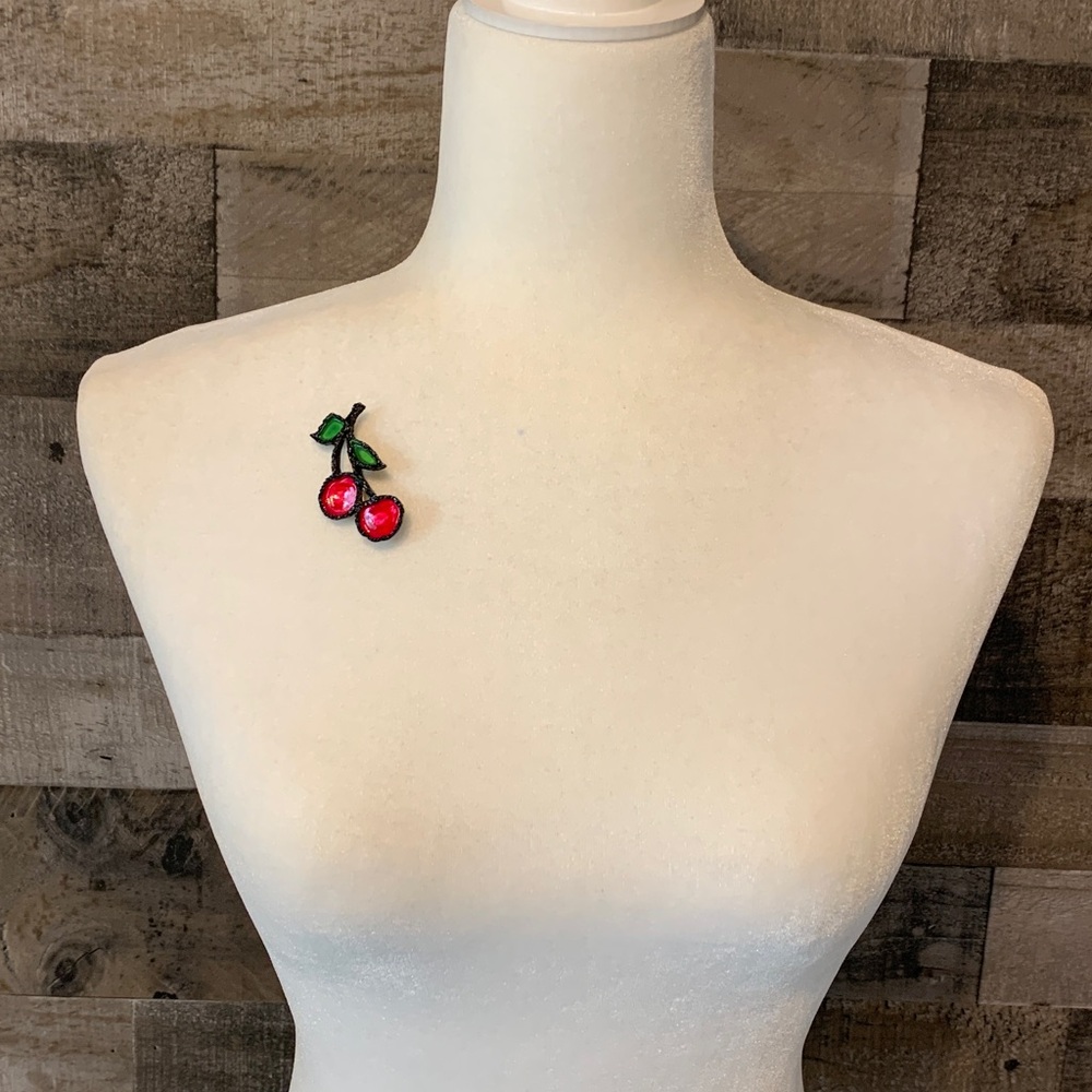 Vintage Cherry Pin - Picture 16 of 16